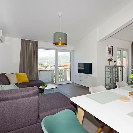 Manuela Apartment Podstrana Luaran gambar