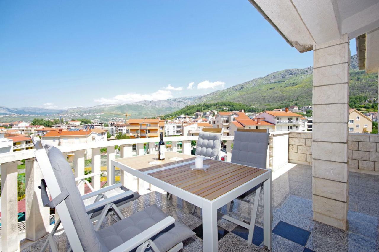 Manuela Apartment Podstrana Luaran gambar