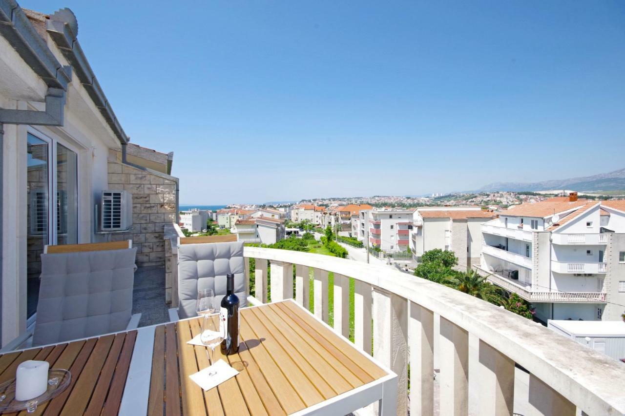 Manuela Apartment Podstrana Luaran gambar