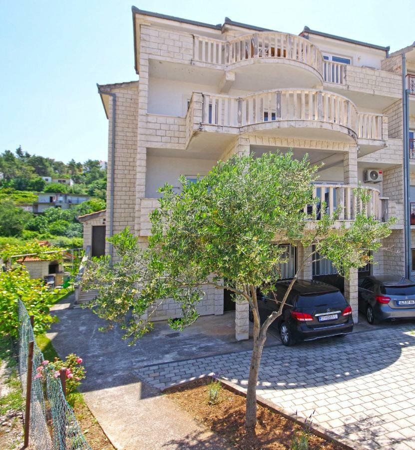 Manuela Apartment Podstrana Luaran gambar