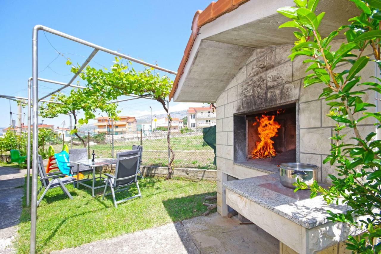 Manuela Apartment Podstrana Luaran gambar
