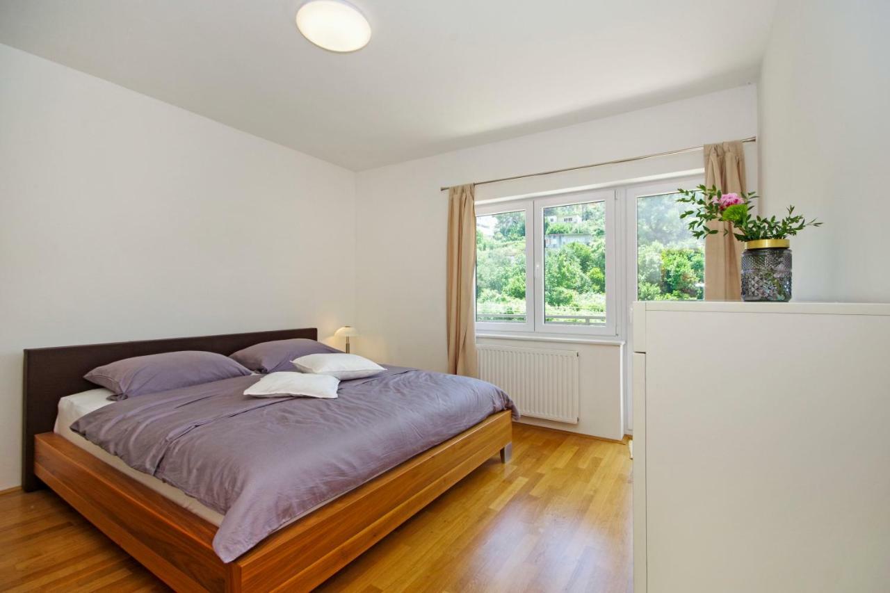 Manuela Apartment Podstrana Luaran gambar