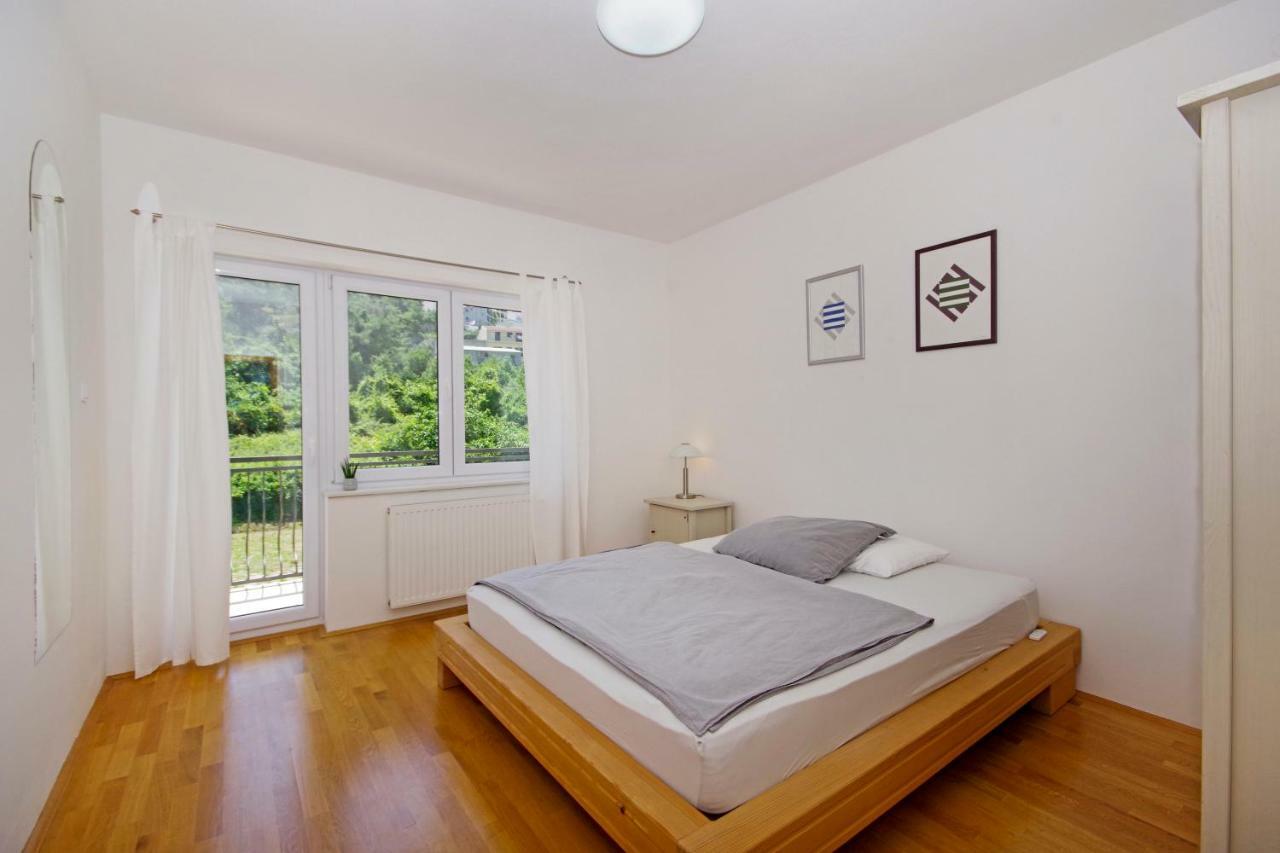 Manuela Apartment Podstrana Luaran gambar