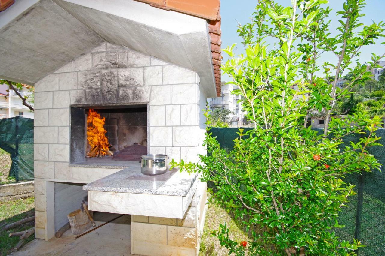 Manuela Apartment Podstrana Luaran gambar